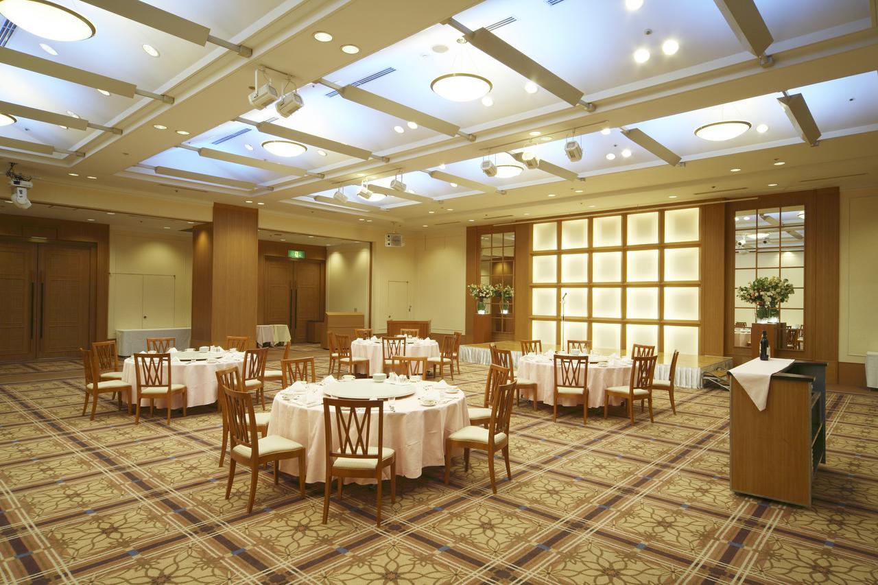 Hotel Mystays Premier Нарита Екстериор снимка
