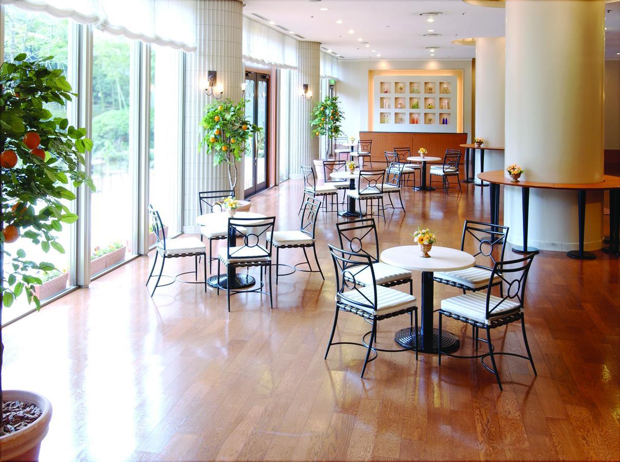 Hotel Mystays Premier Нарита Екстериор снимка